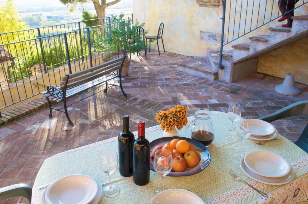 Borgo Di Alica Villa Palaia Room photo